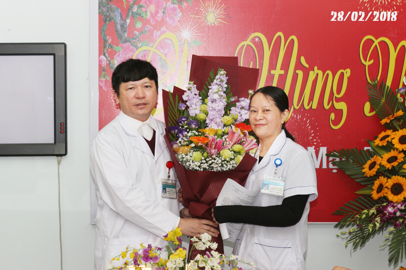 Trao Quyết định nghỉ chế độ cho đ/c Nguyễn Kim Thảo – Điều dưỡng trưởng khoa Cấp cứu
