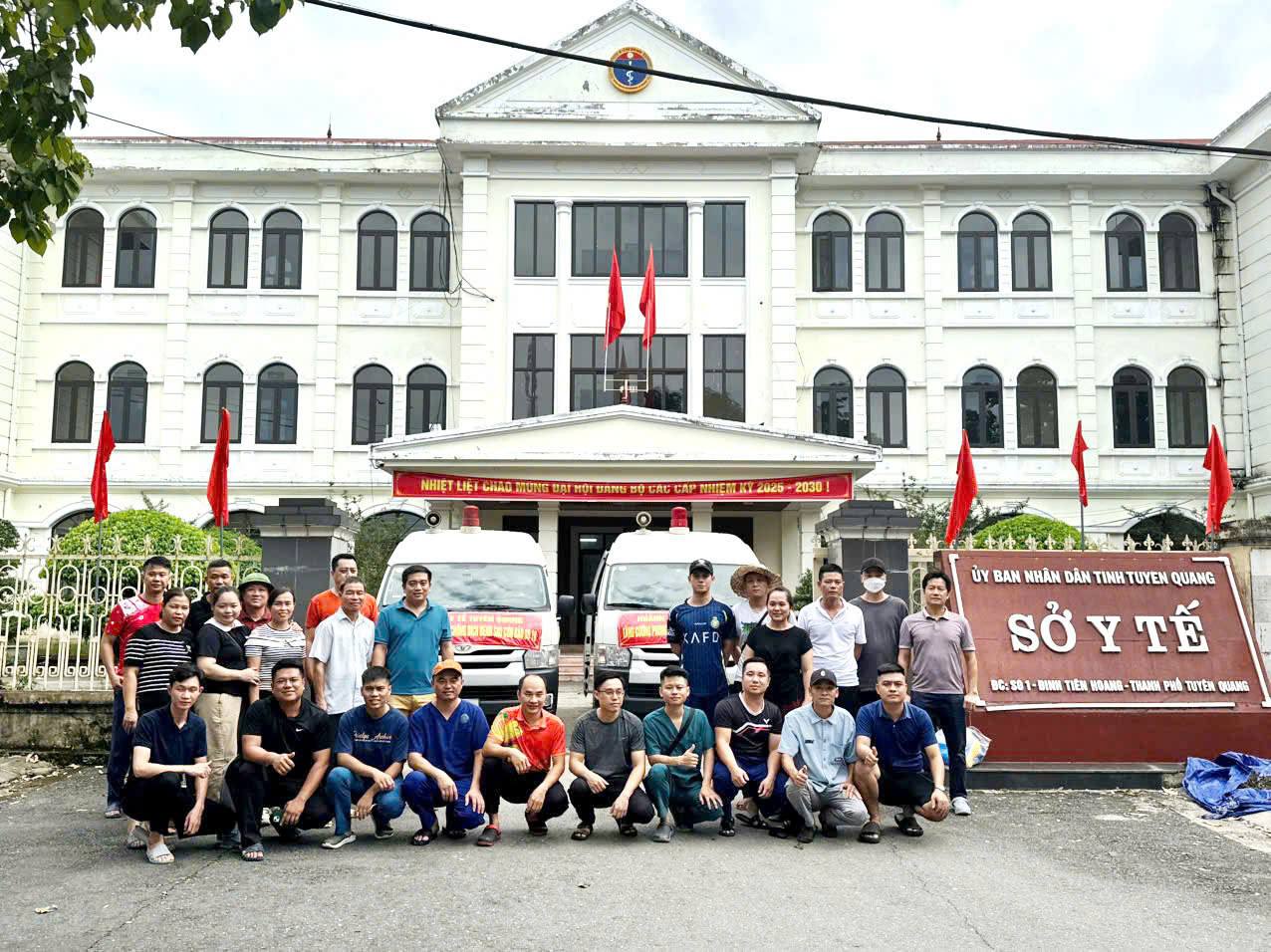NGÀNH Y TẾ XUẤT QUÂN HỖ TRỢ HÀ GIANG SAU BÃO LŨ