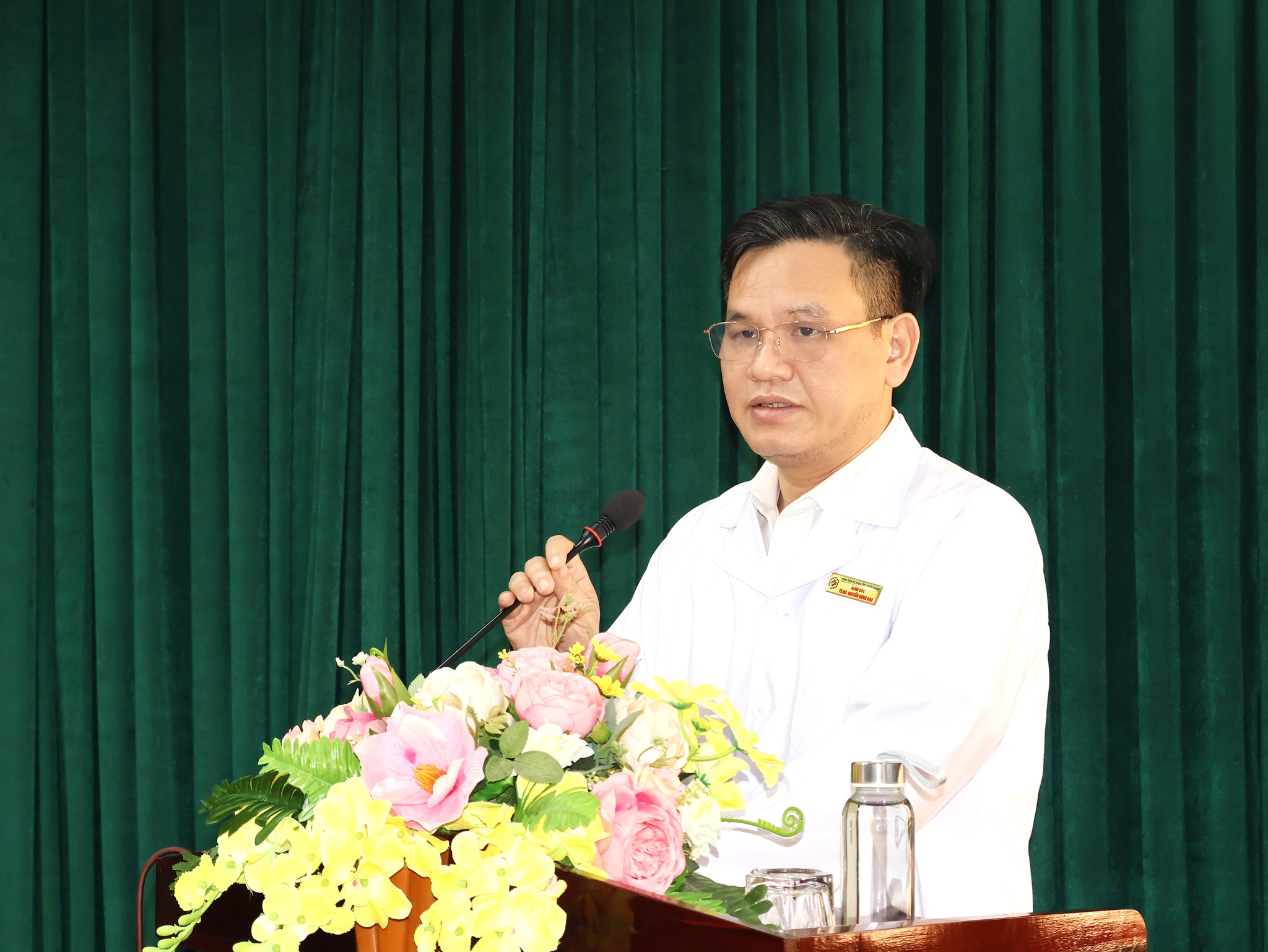 Tập huấn phòng chống, chẩn đoán và xử trí phản vệ; An toàn người bệnh và Phòng ngừa sự cố y khoa.