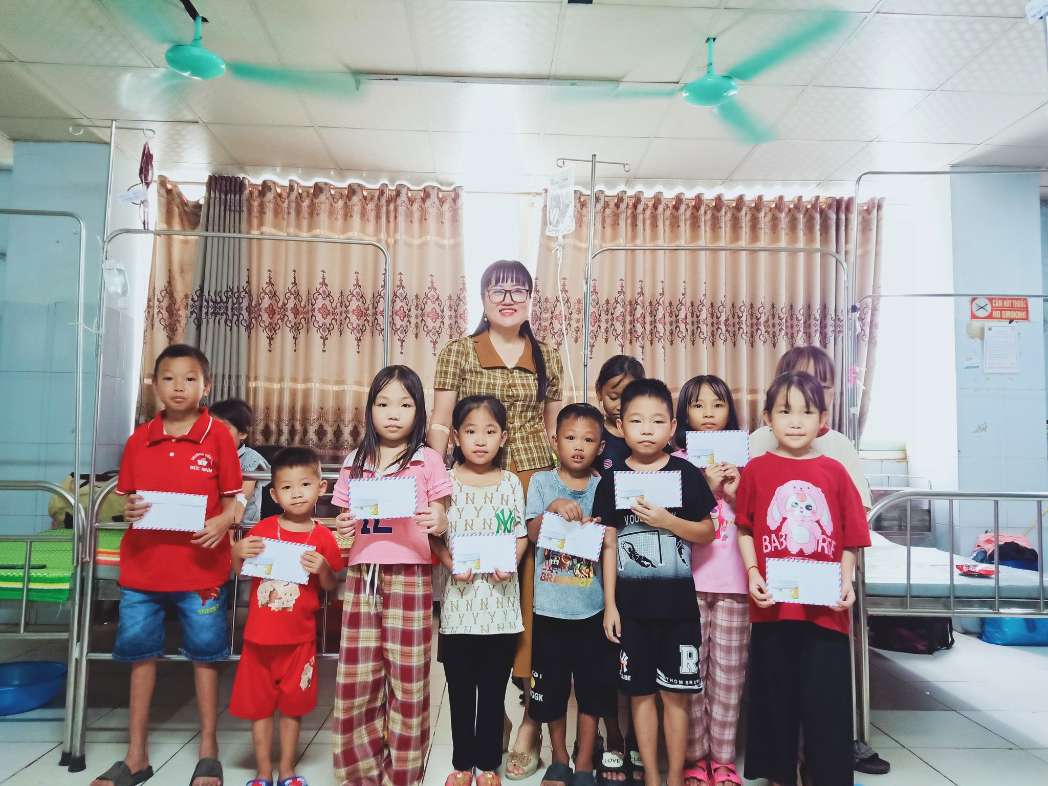 TẤM LÒNG NHÂN ÁI LAN TỎA YÊU THƯƠNG